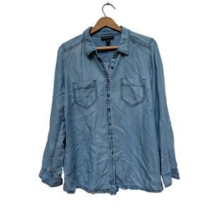 A Pea in the Pod Chambray Button Down Shirt Large